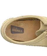 clarks（クラークス）その他 ベージュ サイズ:7 1/2(25.5cm位) メンズ/2200662678052