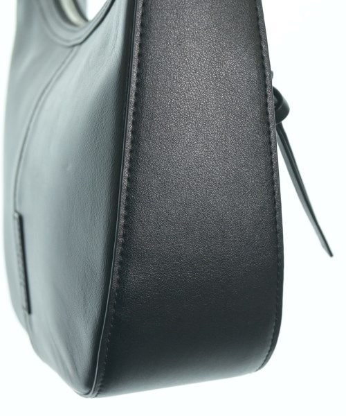 Y'saccs（イザック）ショルダーバッグ 黒 サイズ:- レディース/2200670226030