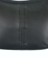 Y'saccs（イザック）ショルダーバッグ 黒 サイズ:- レディース/2200670226030