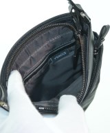 Y'saccs（イザック）ショルダーバッグ 黒 サイズ:- レディース/2200673425119