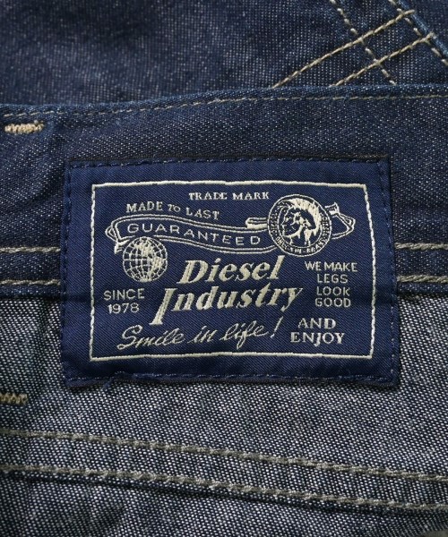 DIESEL（ディーゼル）デニムパンツ 紺 サイズ:28(S位) メンズ/2200625012060
