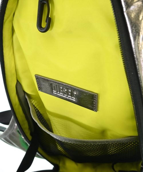 DIESEL（ディーゼル）ショルダーバッグ シルバー サイズ:- メンズ/2200672773174