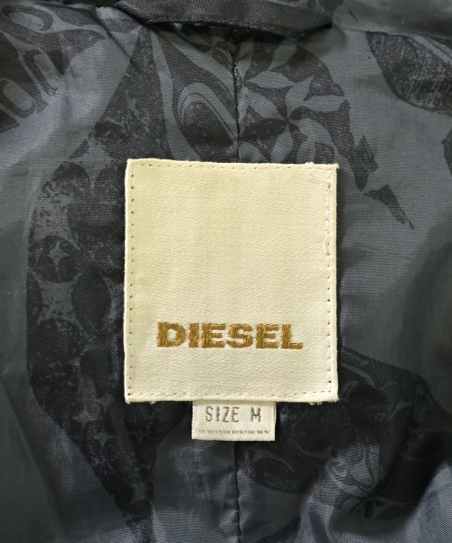 DIESEL（ディーゼル）ダウンジャケット/ダウンベスト 黒 サイズ:M メンズ/2200716676089