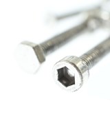 DIESEL（ディーゼル）キーケース・キーホルダー シルバー サイズ:- メンズ/2200663712045