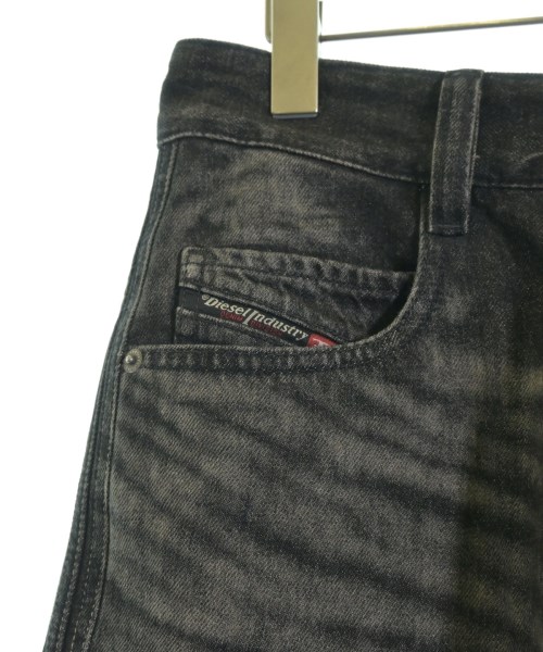 DIESEL（ディーゼル）デニムパンツ 黒 サイズ:28(S位) メンズ/2200730702016