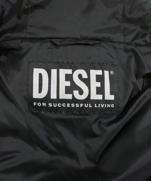 DIESEL（ディーゼル）ダウンジャケット/ダウンベスト 黒 サイズ:L メンズ/2200720801019