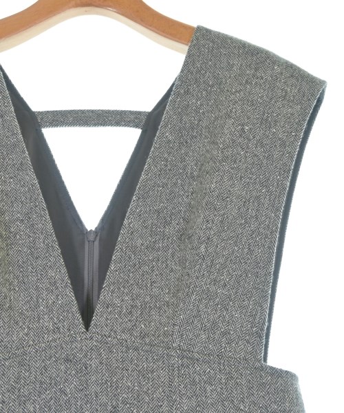 23区（ニジューサンク）ワンピース グレー サイズ:38(M位) レディース/2200662928065