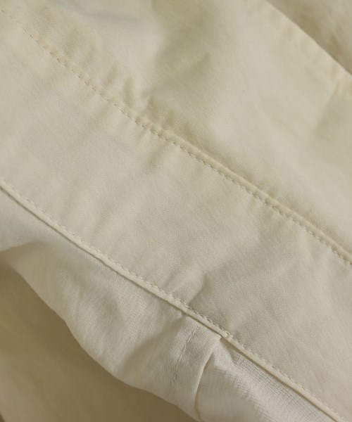 23区（ニジューサンク）カジュアルシャツ ベージュ サイズ:44(L位) レディース/2200661551103