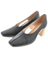 AU BANNISTER パンプス