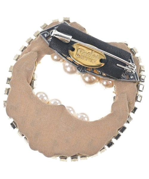 rada（ラダ）ブローチ・コサージュ 白 サイズ:- レディース/2200660809052