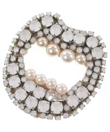 rada（ラダ）ブローチ・コサージュ 白 サイズ:- レディース/2200660809052