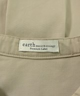 EARTH MUSIC&ECOLOGY（アースミュージックアンドエコロジー）カジュアルシャツ ベージュ サイズ:F レディース/2200632357093