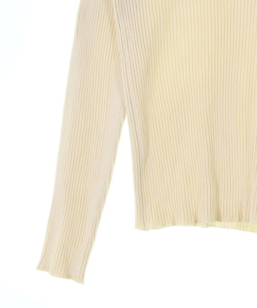 EARTH MUSIC&ECOLOGY（アースミュージックアンドエコロジー）ニット・セーター ベージュ サイズ:-(XS位) レディース/2200616842072