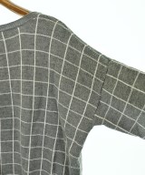 EARTH MUSIC&ECOLOGY（アースミュージックアンドエコロジー）ニット・セーター グレー サイズ:F レディース/2200634348112