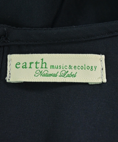 EARTH MUSIC&ECOLOGY（アースミュージックアンドエコロジー）カジュアルシャツ 紺 サイズ:F レディース/2200609755051