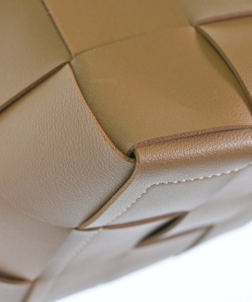 EARTH MUSIC&ECOLOGY（アースミュージックアンドエコロジー）ハンドバッグ 茶 サイズ:- レディース/2200676411201