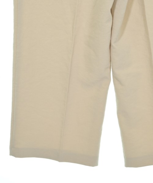 EARTH MUSIC&ECOLOGY（アースミュージックアンドエコロジー）その他 ベージュ サイズ:M レディース/2200672588044