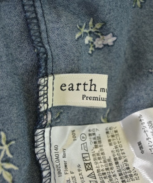 EARTH MUSIC&ECOLOGY（アースミュージックアンドエコロジー）ブラウス 紺 サイズ:F レディース/2200682194020