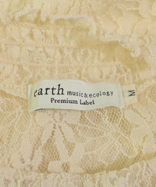 EARTH MUSIC&ECOLOGY（アースミュージックアンドエコロジー）Tシャツ・カットソー ベージュ サイズ:M レディース/2200682509084