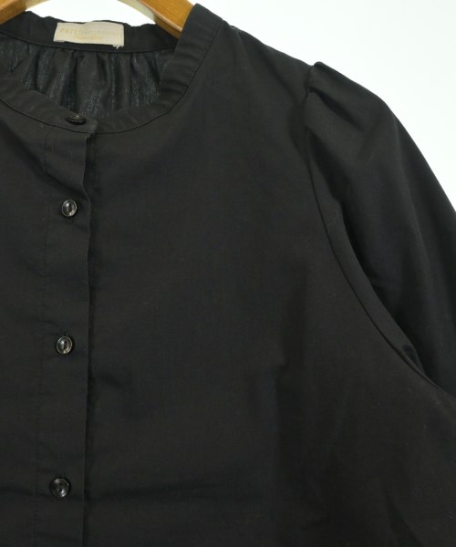 EARTH MUSIC&ECOLOGY（アースミュージックアンドエコロジー）ブラウス 黒 サイズ:F レディース/2200653560335