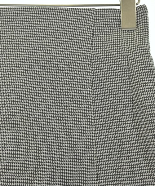 EARTH MUSIC&ECOLOGY（アースミュージックアンドエコロジー）ミニスカート 黒 サイズ:S レディース/2200655543022