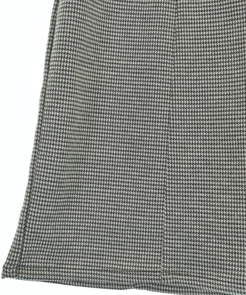 EARTH MUSIC&ECOLOGY（アースミュージックアンドエコロジー）ミニスカート 黒 サイズ:S レディース/2200655543022