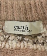 EARTH MUSIC&ECOLOGY（アースミュージックアンドエコロジー）ニット・セーター ベージュ サイズ:F レディース/2200712620017