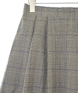 EARTH MUSIC&ECOLOGY（アースミュージックアンドエコロジー）ロング・マキシ丈スカート ベージュ サイズ:F レディース/2200637136044