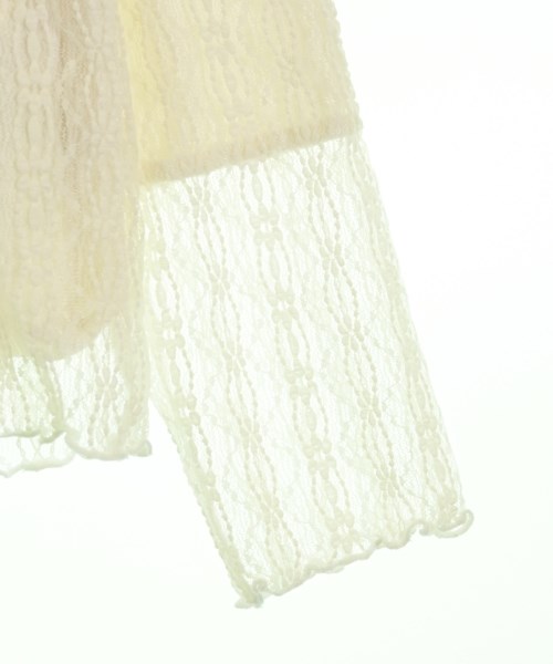 EARTH MUSIC&ECOLOGY（アースミュージックアンドエコロジー）Tシャツ・カットソー 白 サイズ:M レディース/2200650352025