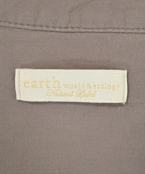 EARTH MUSIC&ECOLOGY（アースミュージックアンドエコロジー）カジュアルシャツ 茶 サイズ:F レディース/2200705101011