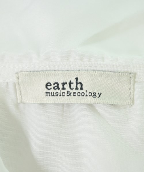 EARTH MUSIC&ECOLOGY（アースミュージックアンドエコロジー）カジュアルシャツ 白 サイズ:F レディース/2200724133437