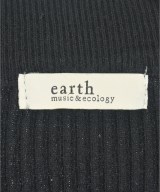 EARTH MUSIC&ECOLOGY（アースミュージックアンドエコロジー）ニット・セーター 黒 サイズ:F レディース/2200733427053