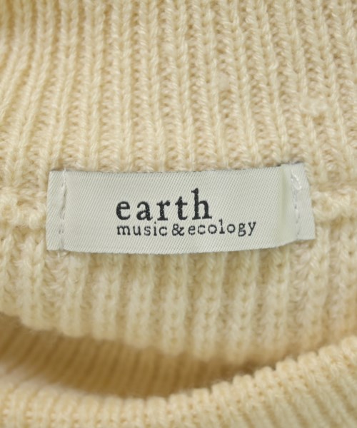 EARTH MUSIC&ECOLOGY（アースミュージックアンドエコロジー）ブラウス 白 サイズ:F レディース/2200674519022