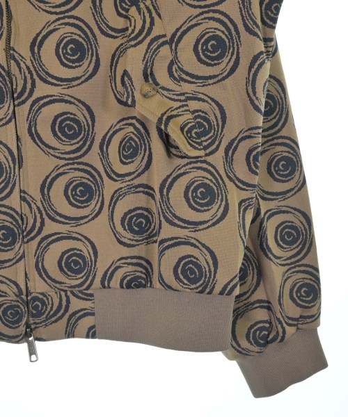 BARACUTA（バラクータ）その他 ベージュ サイズ:42(XL位) メンズ/2200637718066