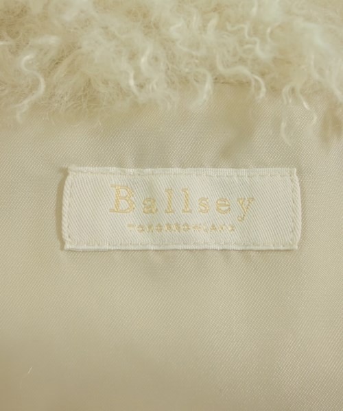 Ballsey（ボールジー）ベスト 白 サイズ:36(M位) レディース/2200623869086