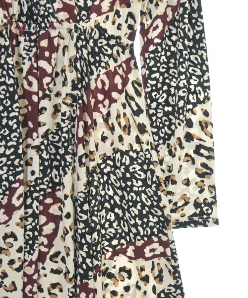 BCBG MAXAZRIA（ビーシービージーマックスアズリア）ワンピース 白 サイズ:S レディース/2200668802055