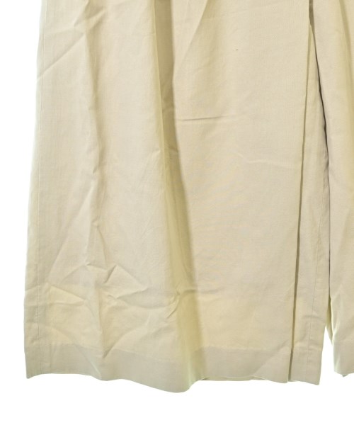 HUMAN WOMAN（ヒューマン　ウーマン）その他 ベージュ サイズ:M レディース/2200642730305