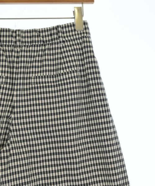 HUMAN WOMAN（ヒューマン　ウーマン）クロップドパンツ 黒 サイズ:M レディース/2200642735102