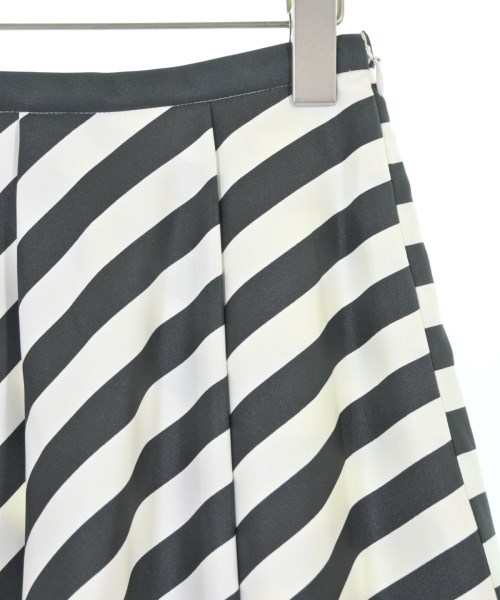 HUMAN WOMAN（ヒューマン　ウーマン）ロング・マキシ丈スカート 白 サイズ:M レディース/2200642735836