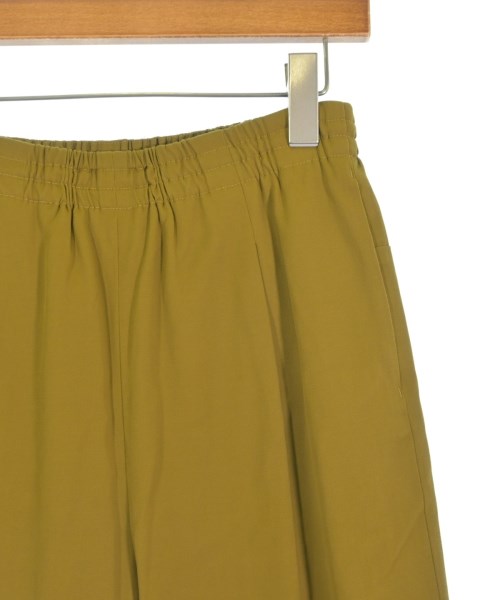 HUMAN WOMAN（ヒューマン　ウーマン）その他 カーキ サイズ:M レディース/2200642744425