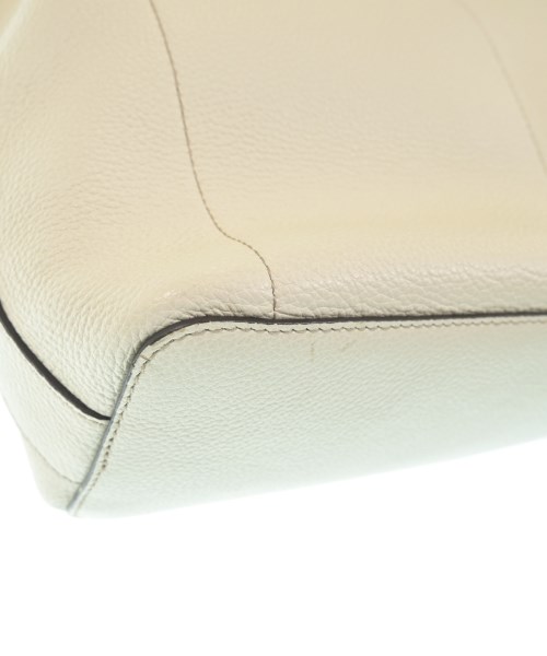 FURLA（フルラ）ショルダーバッグ 白 サイズ:- レディース/2200624370055