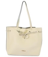FURLA（フルラ）ショルダーバッグ 白 サイズ:- レディース/2200624370055