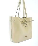 FURLA（フルラ）ショルダーバッグ 白 サイズ:- レディース/2200624370055
