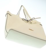 FURLA（フルラ）ショルダーバッグ 白 サイズ:- レディース/2200624370055