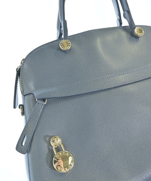 FURLA（フルラ）ショルダーバッグ 青 サイズ:- レディース/2200703863072