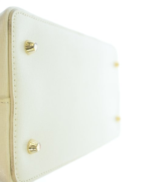 FURLA（フルラ）ハンドバッグ 白 サイズ:- レディース/2200684487205