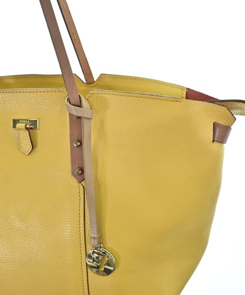 FURLA（フルラ）ハンドバッグ 黄 サイズ:- レディース/2200684029108