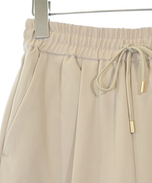 le coeur blanc（ル　クール　ブラン）その他 ベージュ サイズ:36(S位) レディース/2200647720028