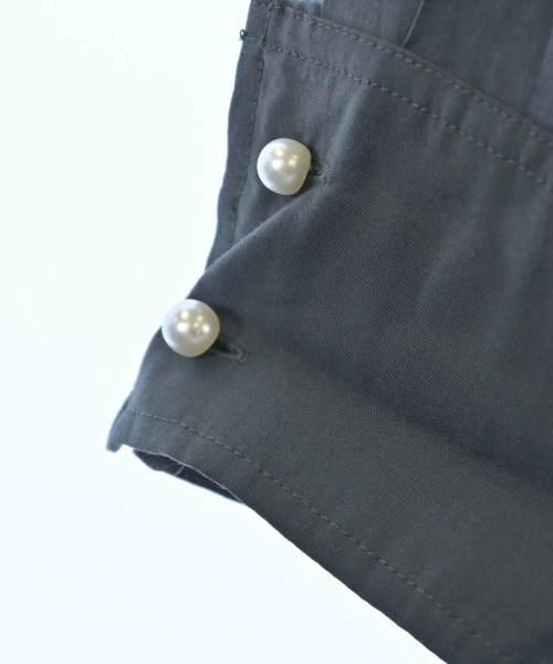 le coeur blanc（ル　クール　ブラン）カジュアルシャツ グレー サイズ:38(M位) レディース/2200662269076