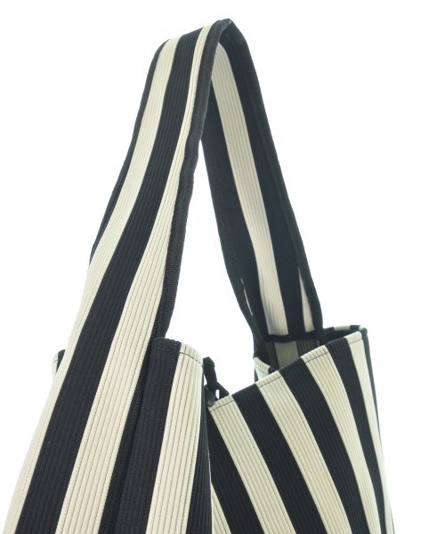 marimekko（マリメッコ）ショルダーバッグ 白 サイズ:- レディース/2200643609211